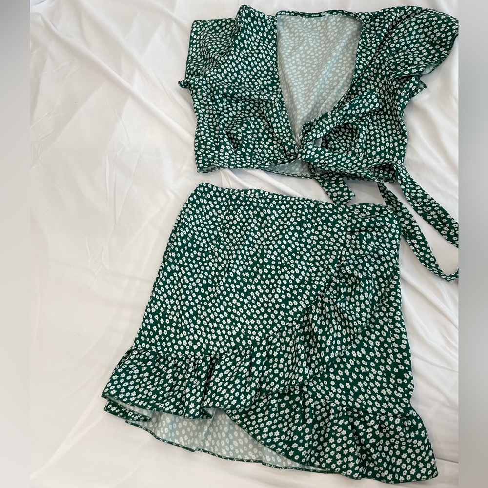 SHEIN Two Piece Skirt and Cropped Top Set